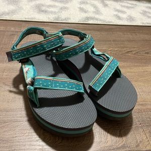 Tevas
